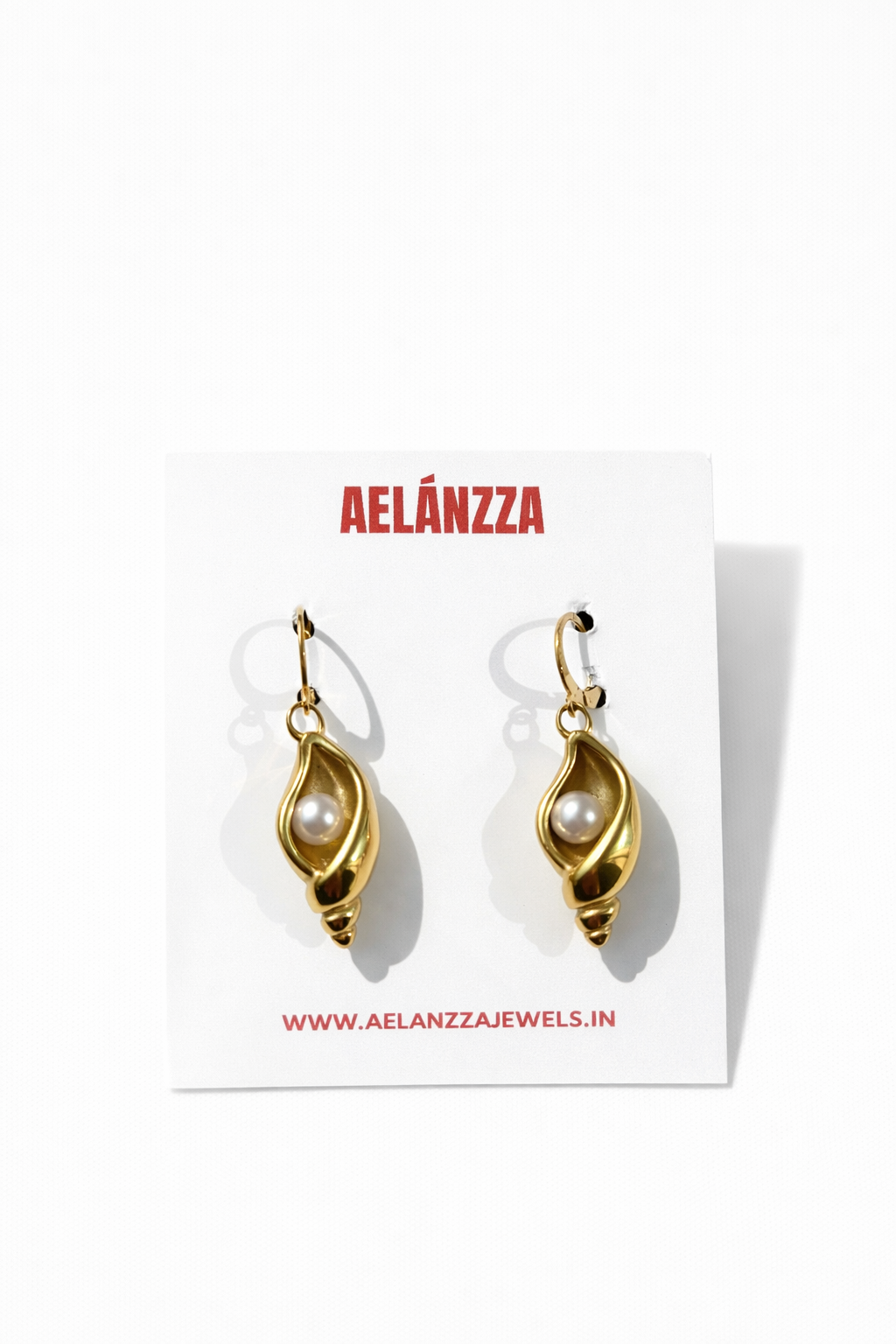 Oceva Pearl Earrings