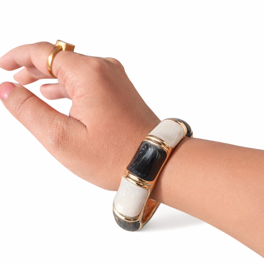 Retro Enamel Bangle/Kada