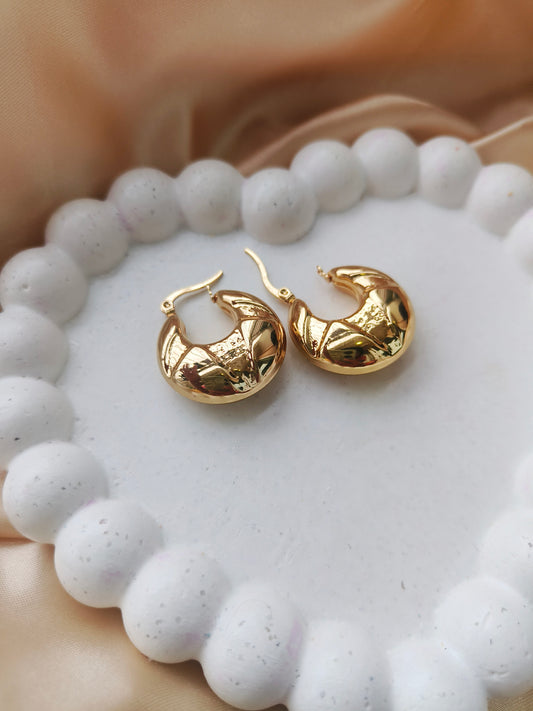 Chunky Dome Hoops
