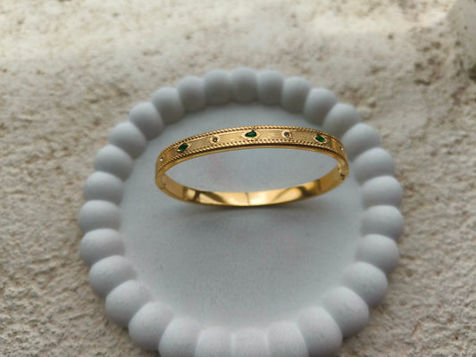 Emerald Glow Bracelet