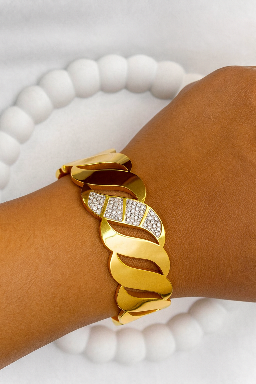 Regalia Twist Bracelet