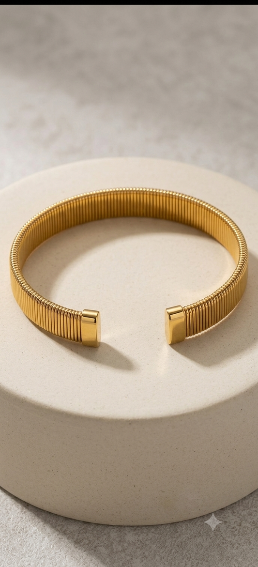 Ribbed Mesh Open Cuff